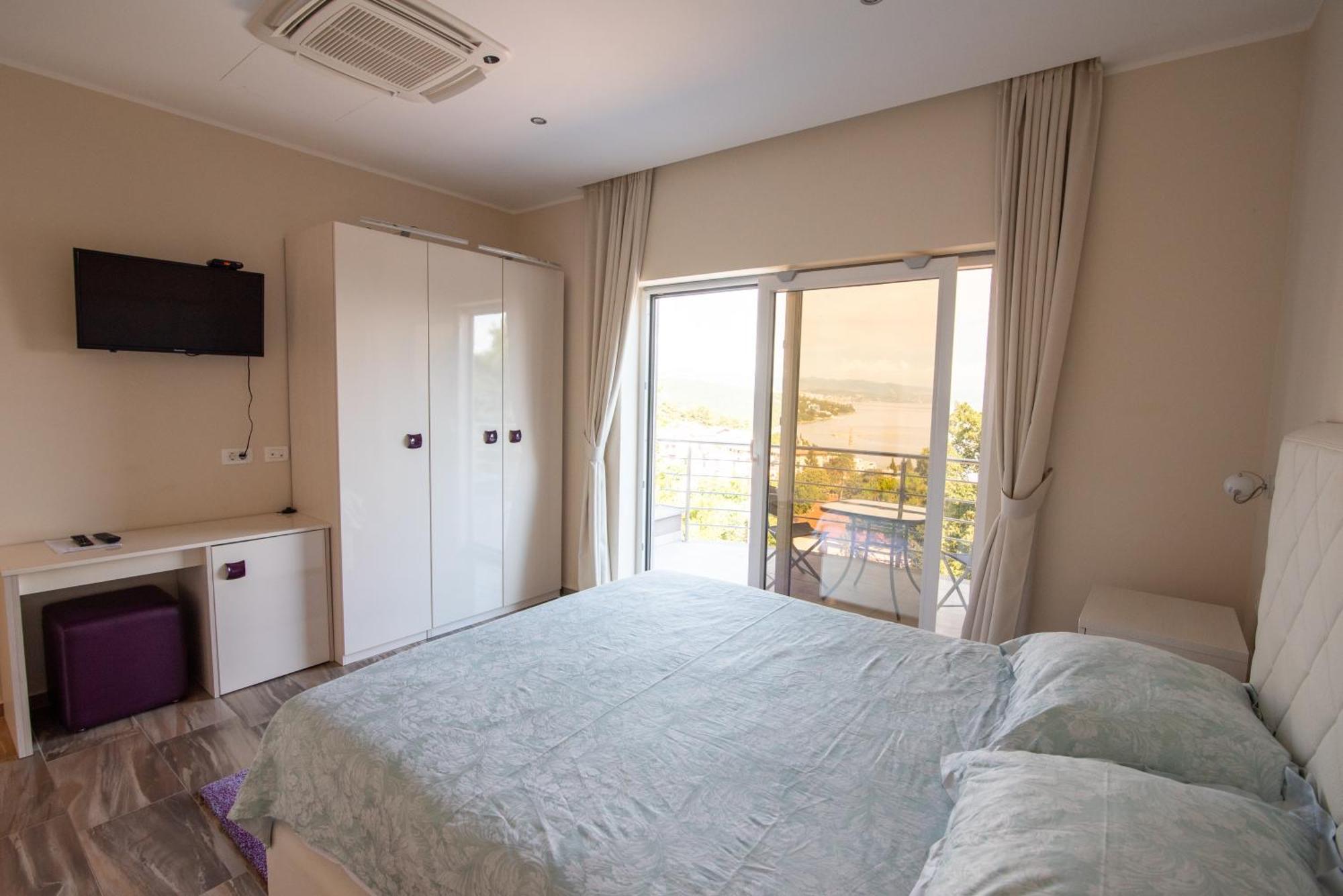 Guest House Manuela Opatija Exterior photo
