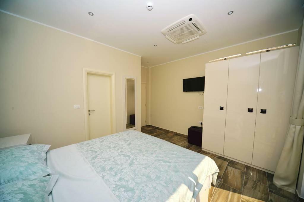 Guest House Manuela Opatija Exterior photo
